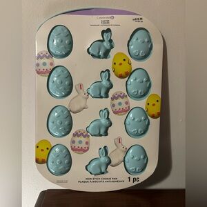 Celebrate it Easter mold NIP